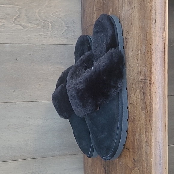 EUC Lamo Black Suede Faux Fur Slip On Slippers Women's Medium - Picture 2 of 9